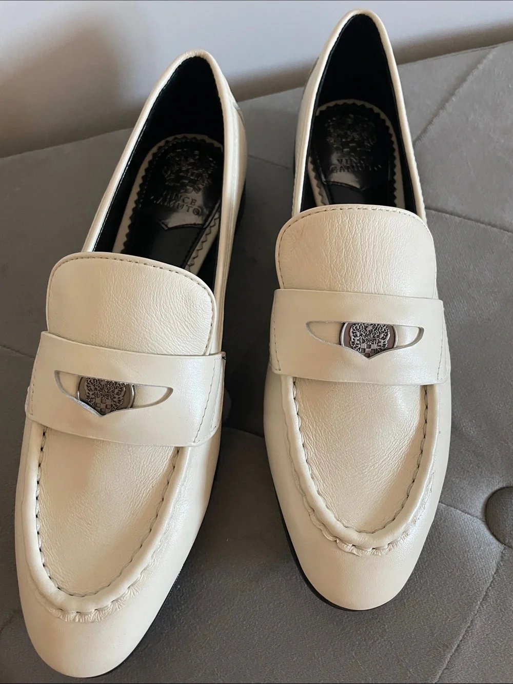 Vince Camuto Ivory Cream Leather Penny Loafers